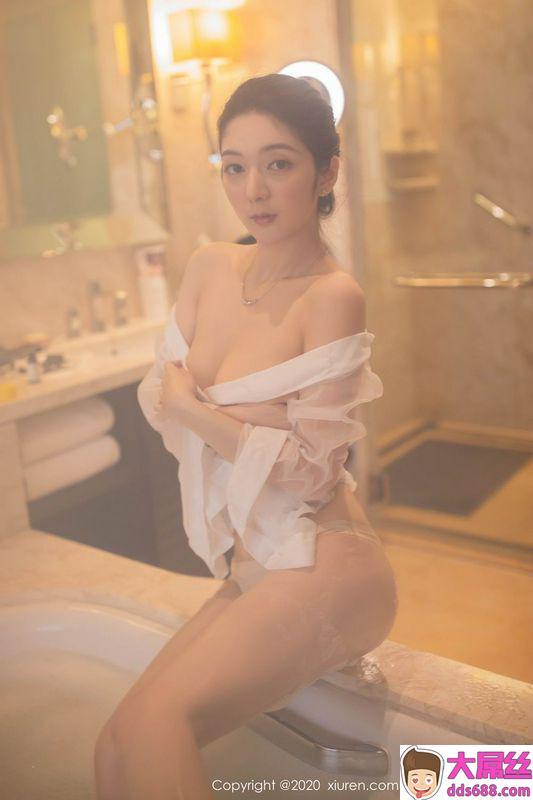小热巴AngelaXiuRen秀人网高清写真图VOL.2063浴室内湿身诱惑不一样的视觉享受