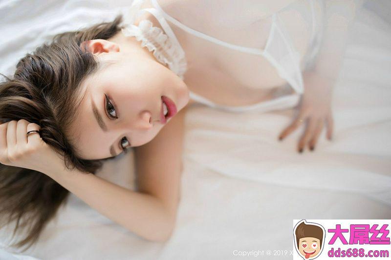 女神黄乐然普吉岛旅拍白色蕾丝薄纱秀完美身材诱惑写真